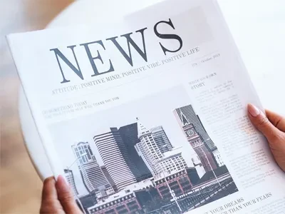 Шкільні портфелі учнів прикрашені світловідбиваючими орнаментами для захисту ...