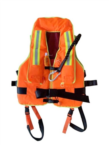 Як правильно носити рятувальний жилет, мотузка повинна бути міцно прив’язана ...